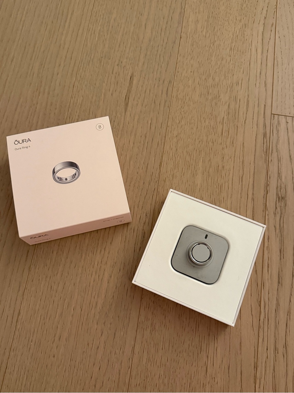Oura Ring — Silver Metallic Health & Sleep Tracker